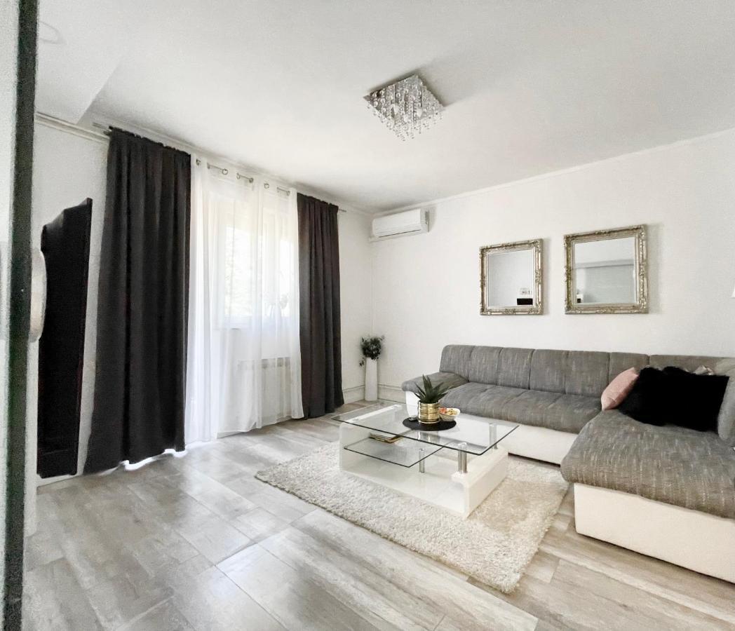 Apartment "Mimoza 1" Self Check-In, Self Check-Out Otočac Dış mekan fotoğraf